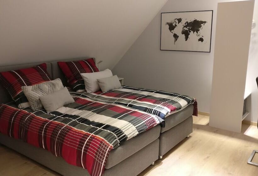 Отель Völkel Incoming Rooms & More Haj