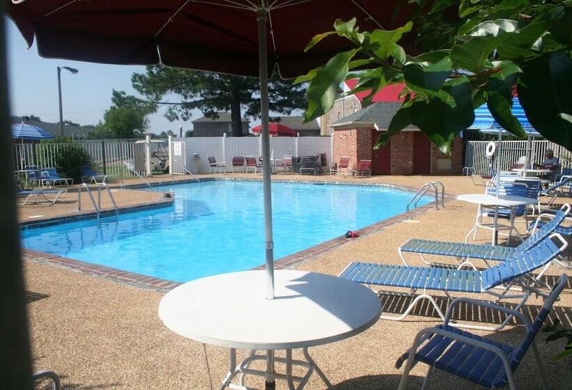 فندق على الطريق King S Inn