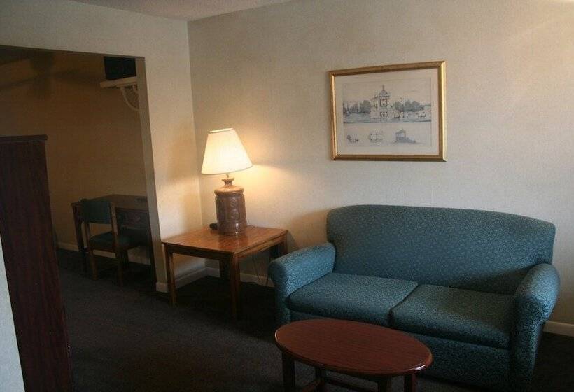 فندق على الطريق King S Inn