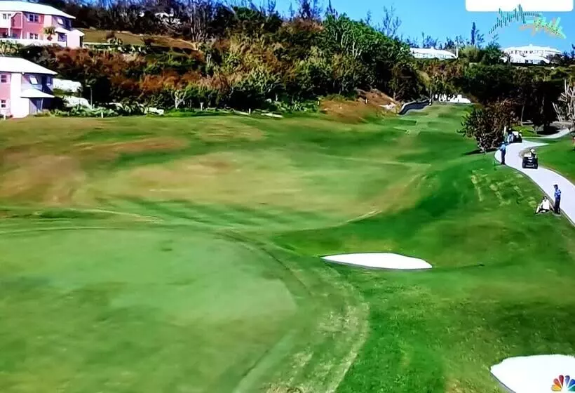 پانسیون Bermuda Connections Guest House