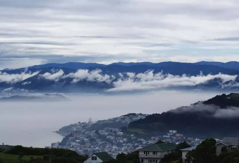 Majatalo Zenith Boutique Lodge & Spa