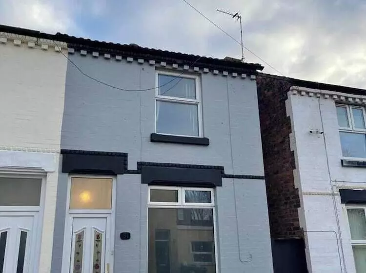 Residenssi Immaculate Luxury 2 Bed Apartment In Liverpool