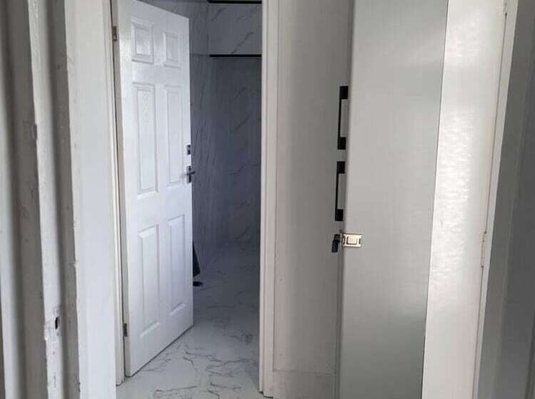 اقامتگاه Immaculate Luxury 2 Bed Apartment In Liverpool