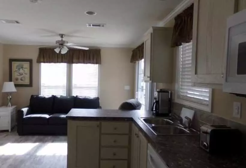 Southern Charm Rv Resort