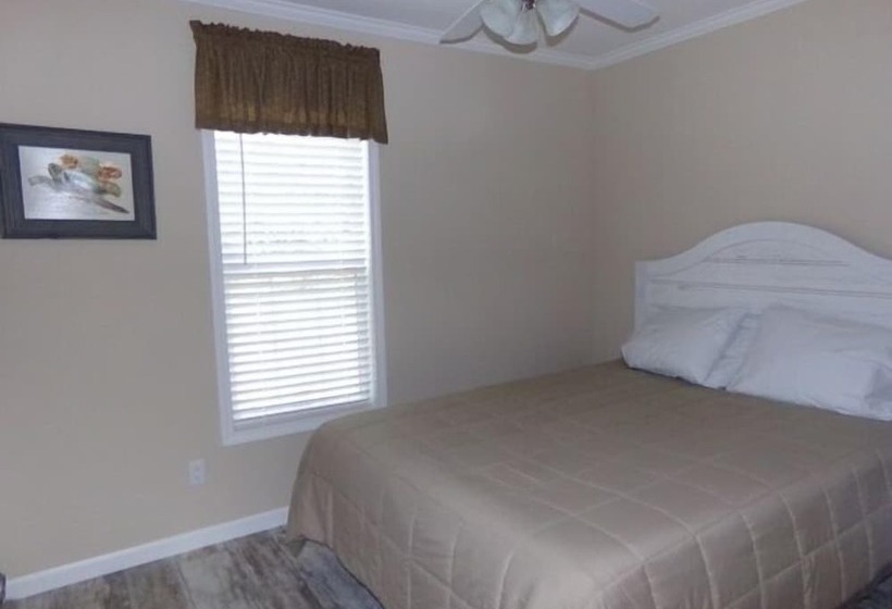 Southern Charm Rv Resort