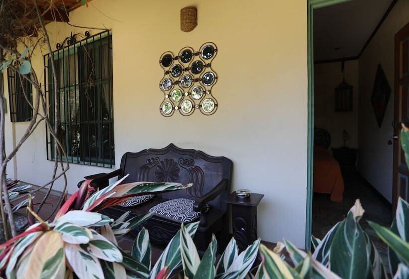 Tierra Magica B&b And Art Studio