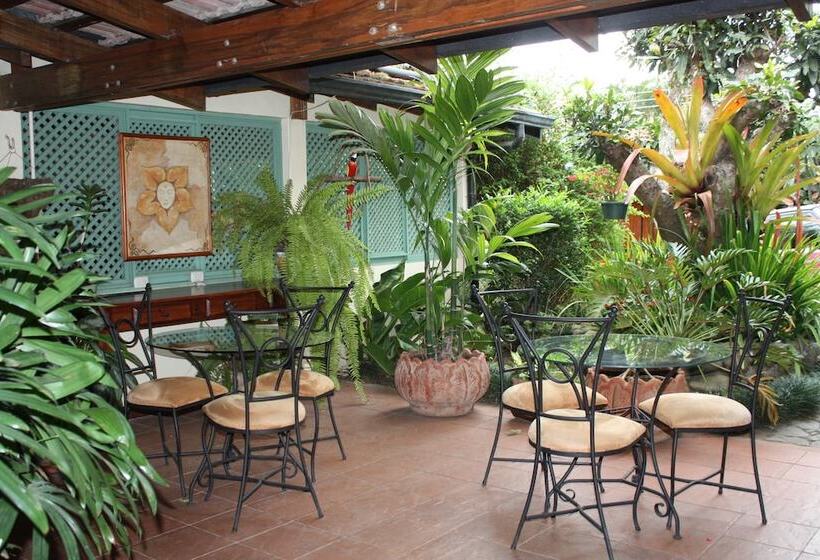 Tierra Magica B&b And Art Studio