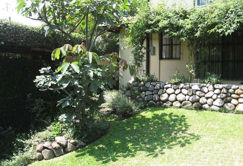 Tierra Magica B&b And Art Studio