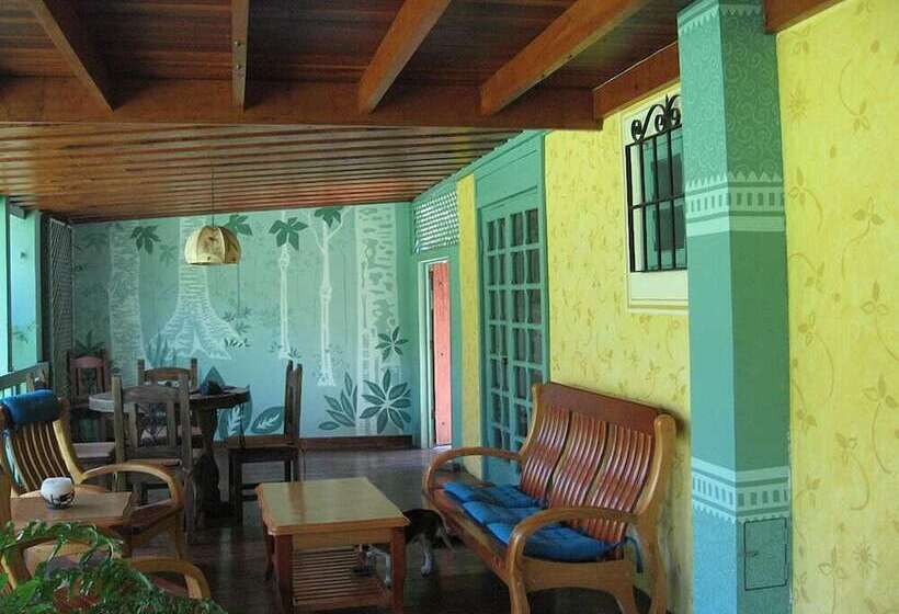 Tierra Magica B&b And Art Studio