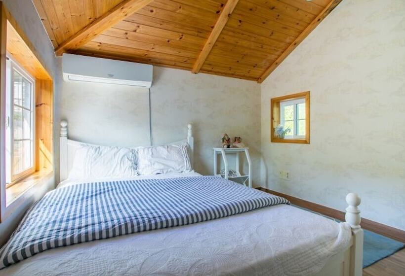 Ulsan Art And Pension