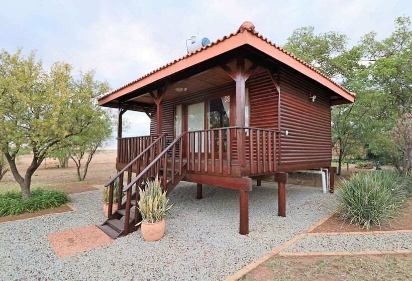 مبيت وإفطار Tata Farm Game Lodge