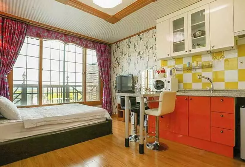 Ganghwado Rachel Pension