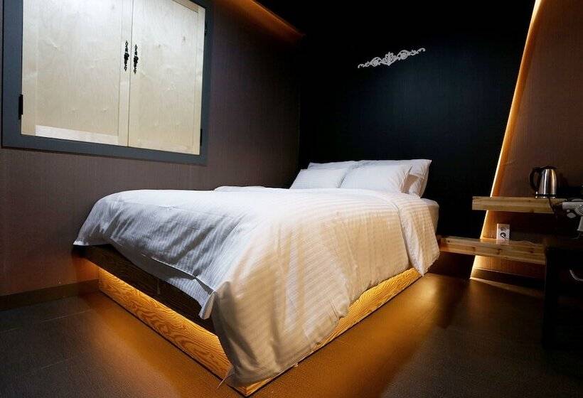 בית מלון כפרי Ansan Wa