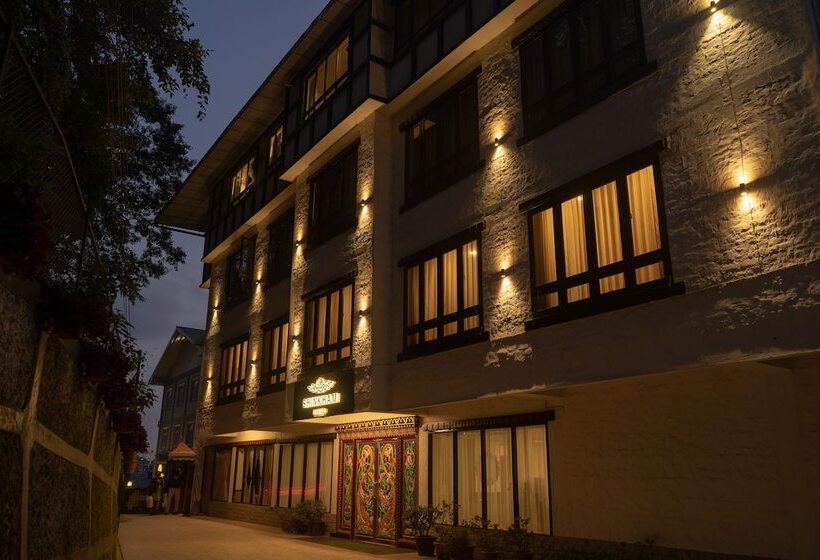 Hotel Shinkham Grand