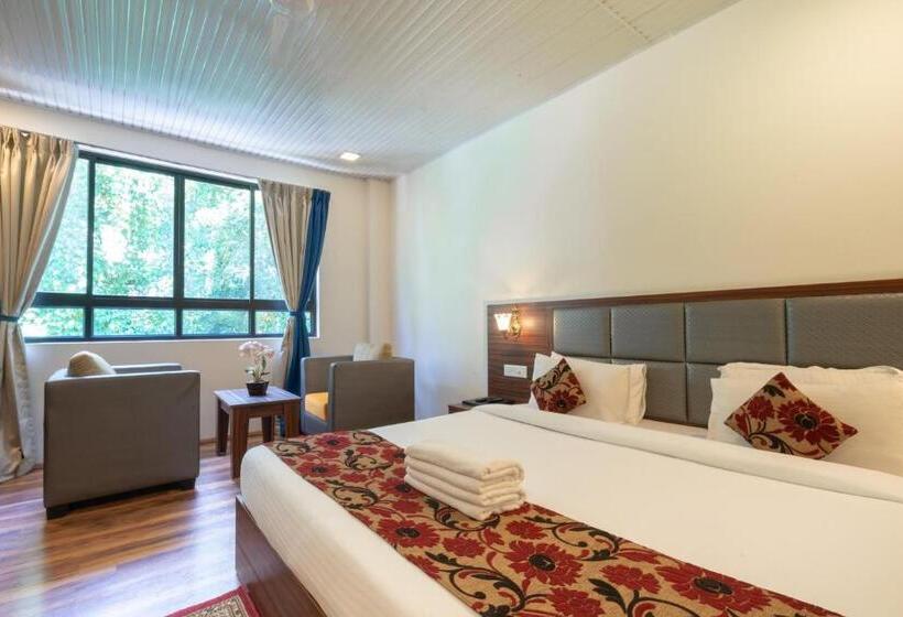 Hotel Shinkham Grand