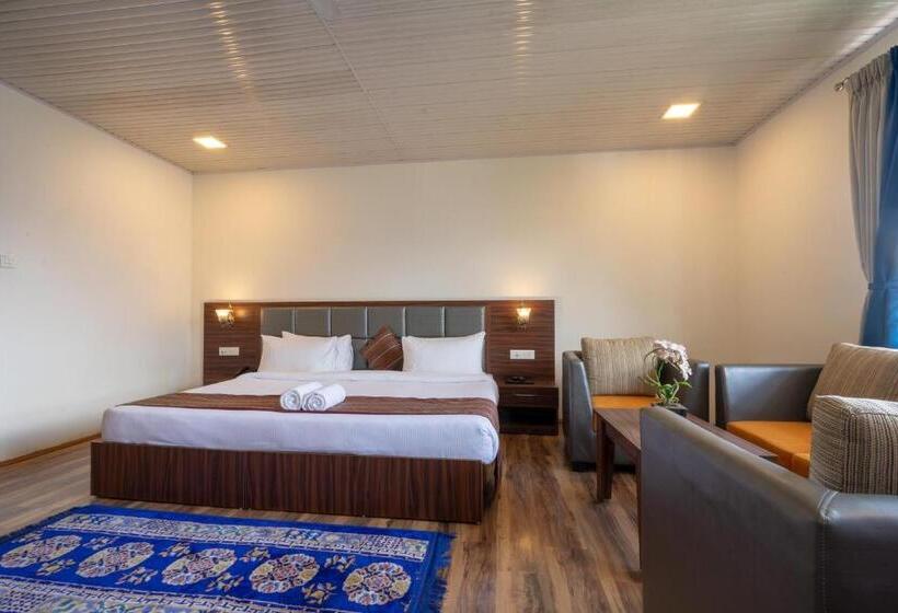 Hotel Shinkham Grand