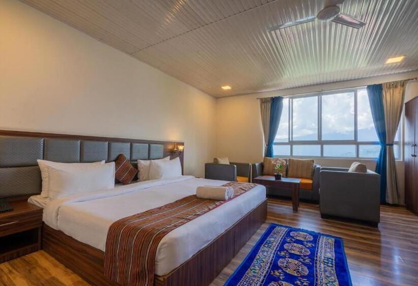 Hotel Shinkham Grand