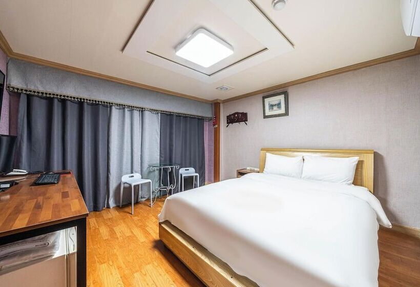 Motell Daejeon Wolpyeong Honey