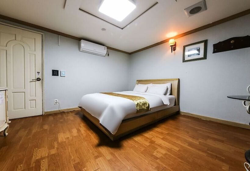 Motell Daejeon Wolpyeong Honey