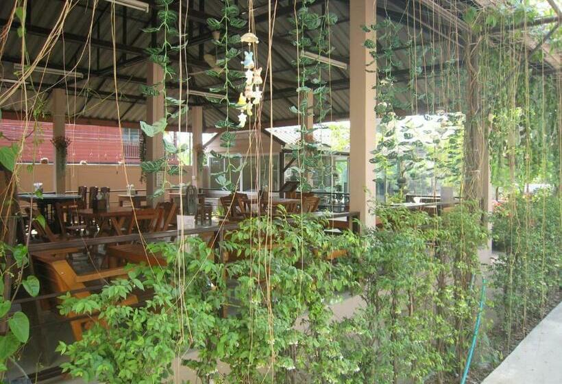 هتل Maroom Place Sukhothai Resort