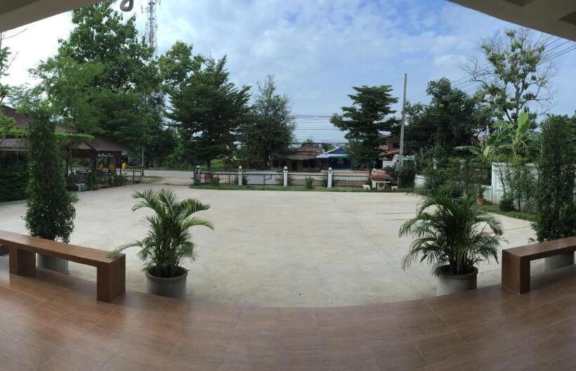 هتل Maroom Place Sukhothai Resort