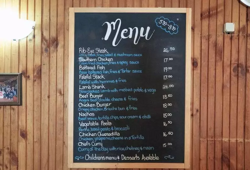 Hotelli Pipers Ski Lodge