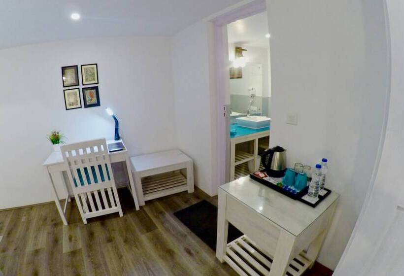 Отель The Tattva Resort