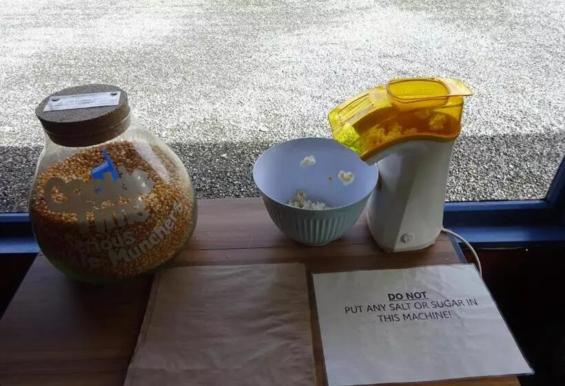 Alberg Glow Worm Accommodation