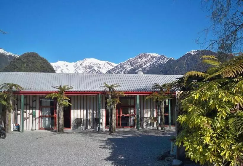 Alberg Glow Worm Accommodation