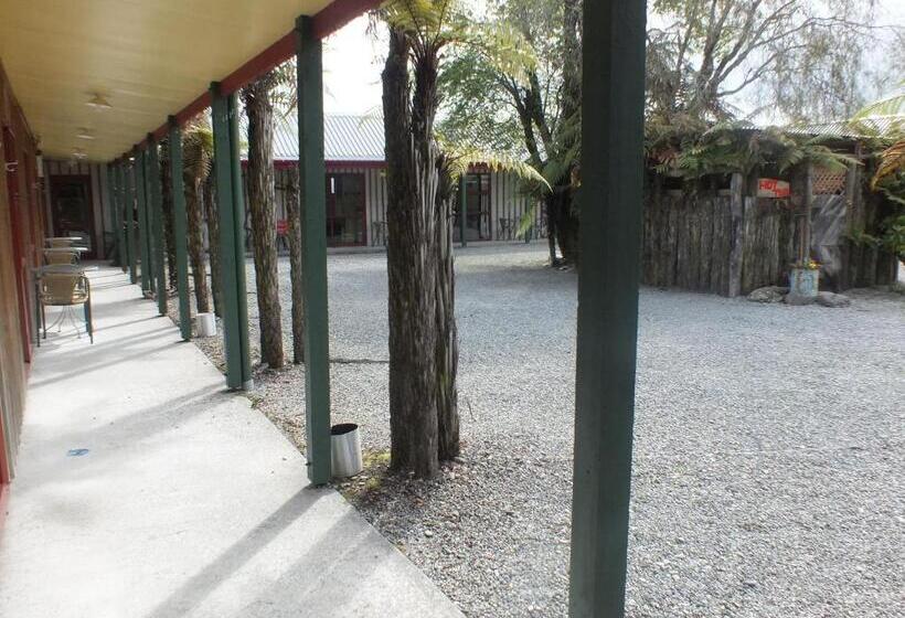 Albergue Glow Worm Accommodation