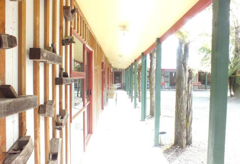 Albergue Glow Worm Accommodation