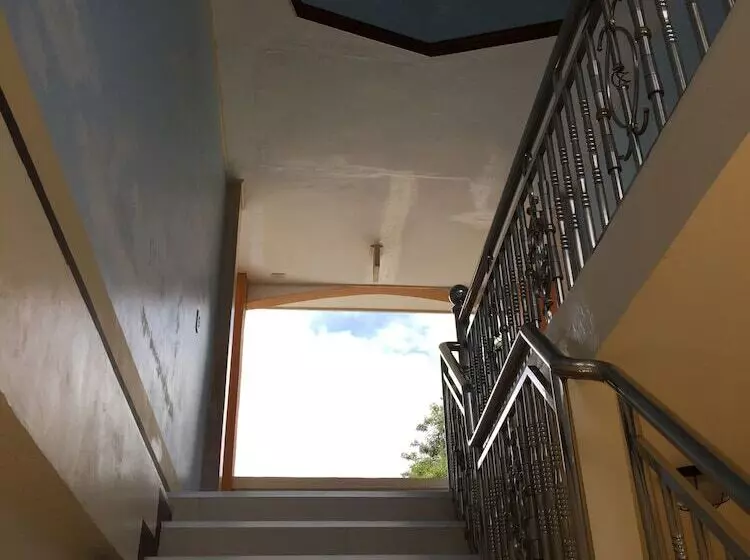 ベッドアンドブレックファースト Gemini Hotel And Restaurant