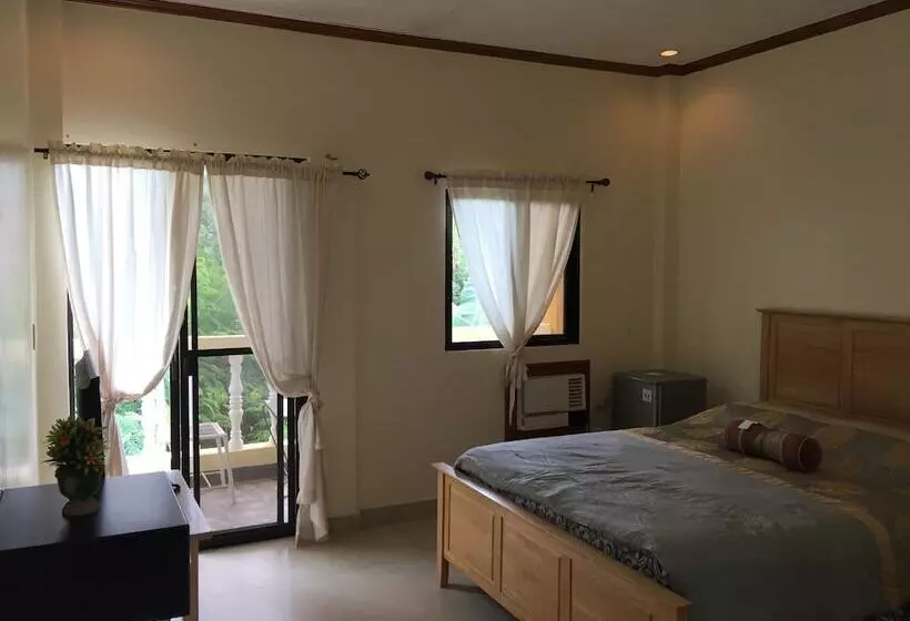 ベッドアンドブレックファースト Gemini Hotel And Restaurant