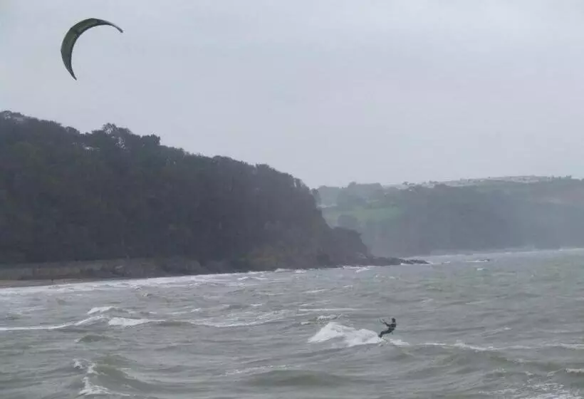 ベッドアンドブレックファースト Nythfa Guest House