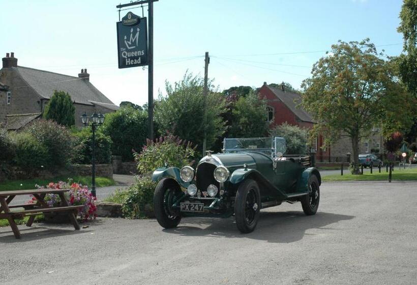 Bed and Breakfast Queens Head