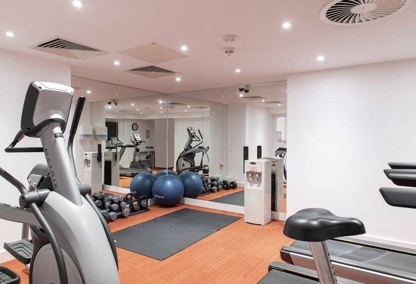 Cove Minshull Street