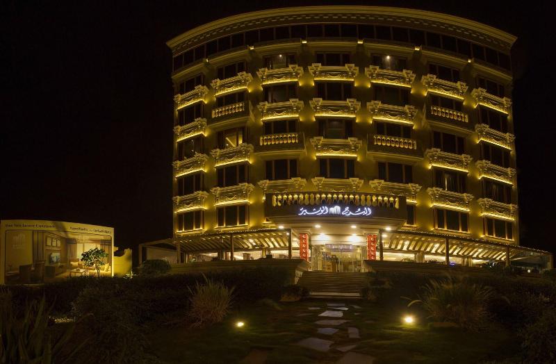 בית מלון כפרי Al Borg Al Watheer