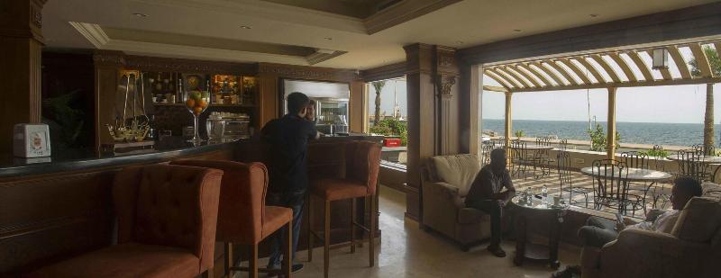 בית מלון כפרי Al Borg Al Watheer