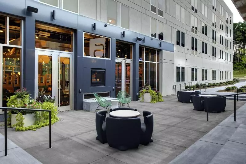 Hotel Aloft Raleighdurham Airport Brier Creek