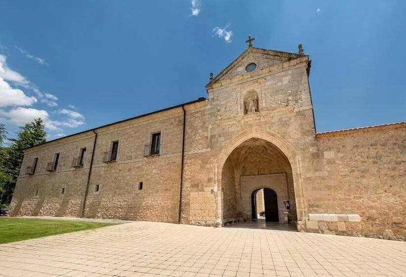 ホテル Castilla Termal Monasterio De Valbuena