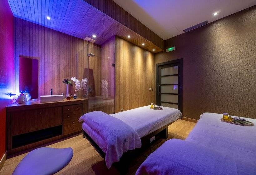 호텔 Castilla Termal Monasterio De Valbuena