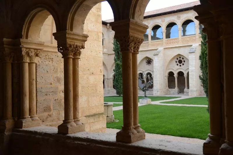ホテル Castilla Termal Monasterio De Valbuena