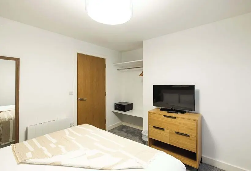 هتل Cove Minshull Street