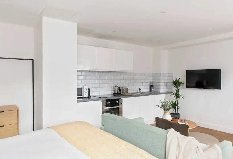 هتل Cove Minshull Street
