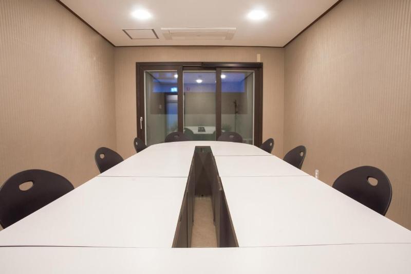 בית מלון כפרי Cs Premier