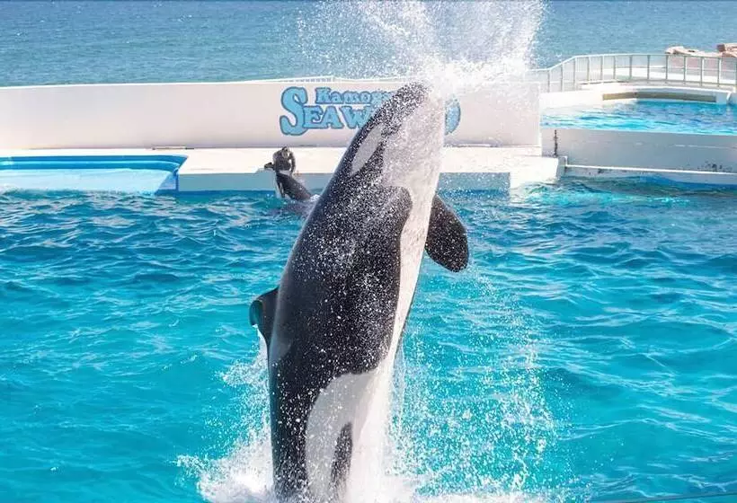 בית מלון כפרי Kamogawa Sea World