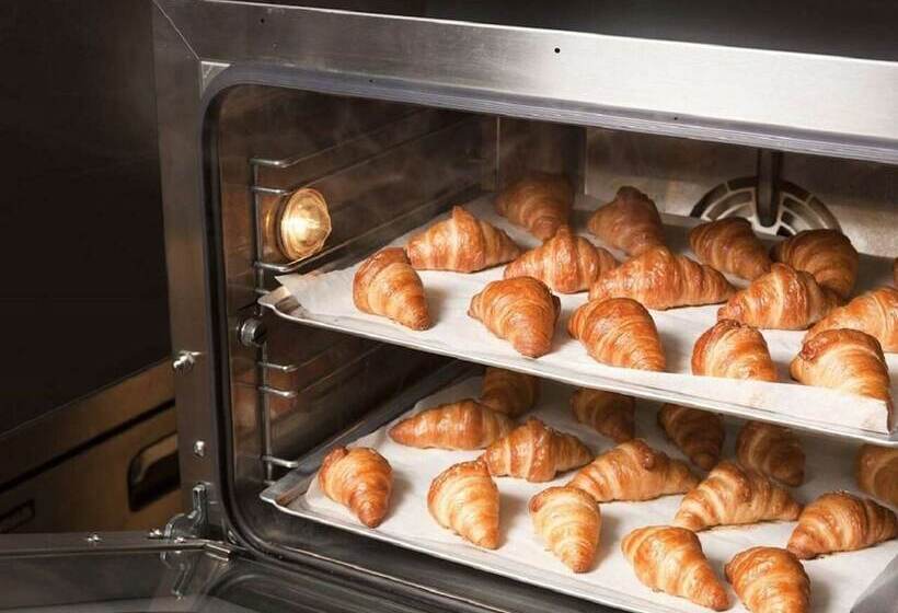 فندق Kamogawa Sea World