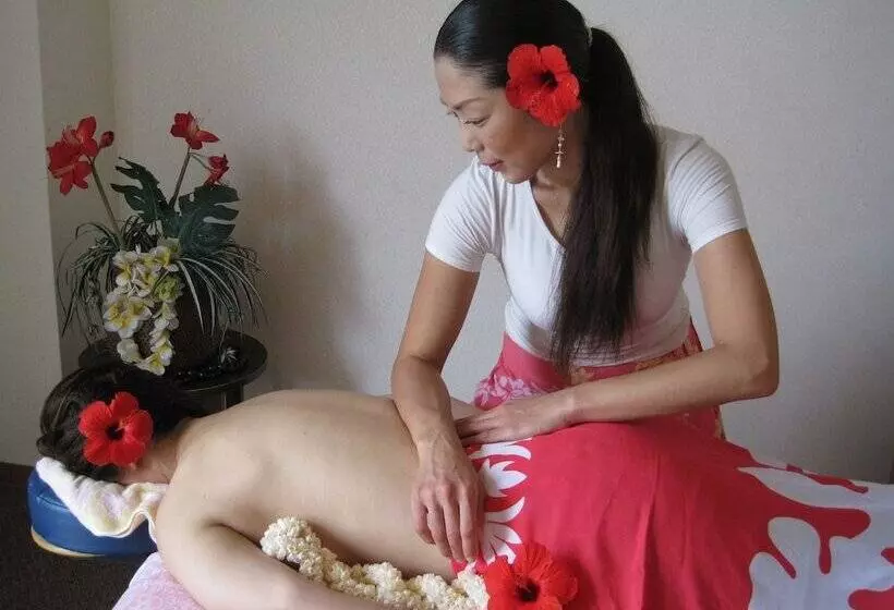 בית מלון כפרי Kamogawa Sea World