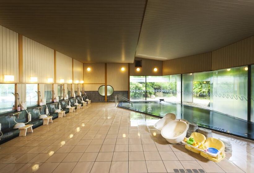 فندق Kamogawa Sea World