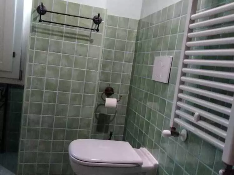 Отель La Corte Di Lucina